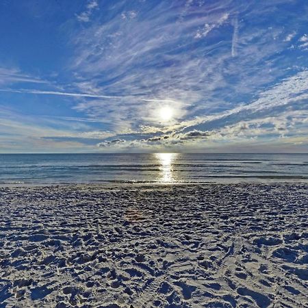Anna Maria Island Runaway Tropical Dream-One Minute Walk To The Beach-Heated Pool Bradenton Beach Exterior foto